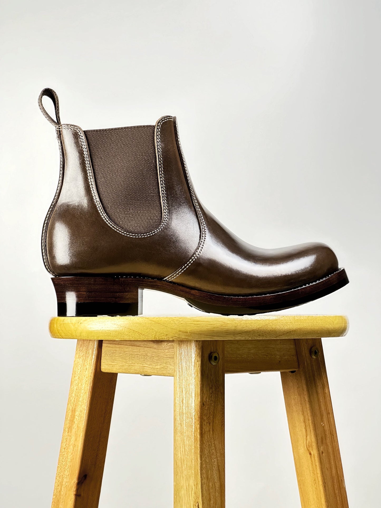 C-2615-Chelsea boots MTO- Coffee Maryam Horsebutt oiled and waxy with hand painting- V6 Last