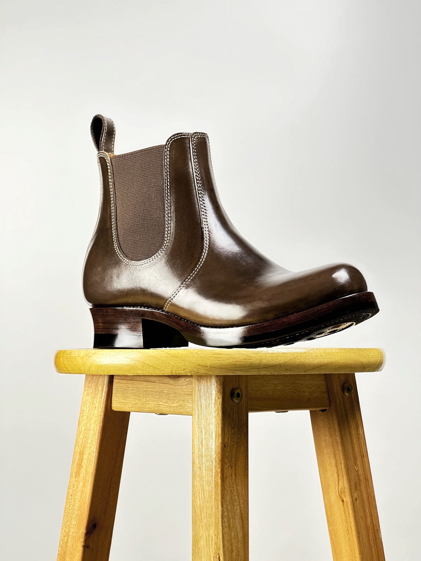 C-2615-Chelsea boots MTO- Coffee Maryam Horsebutt oiled and waxy with hand painting- V6 Last