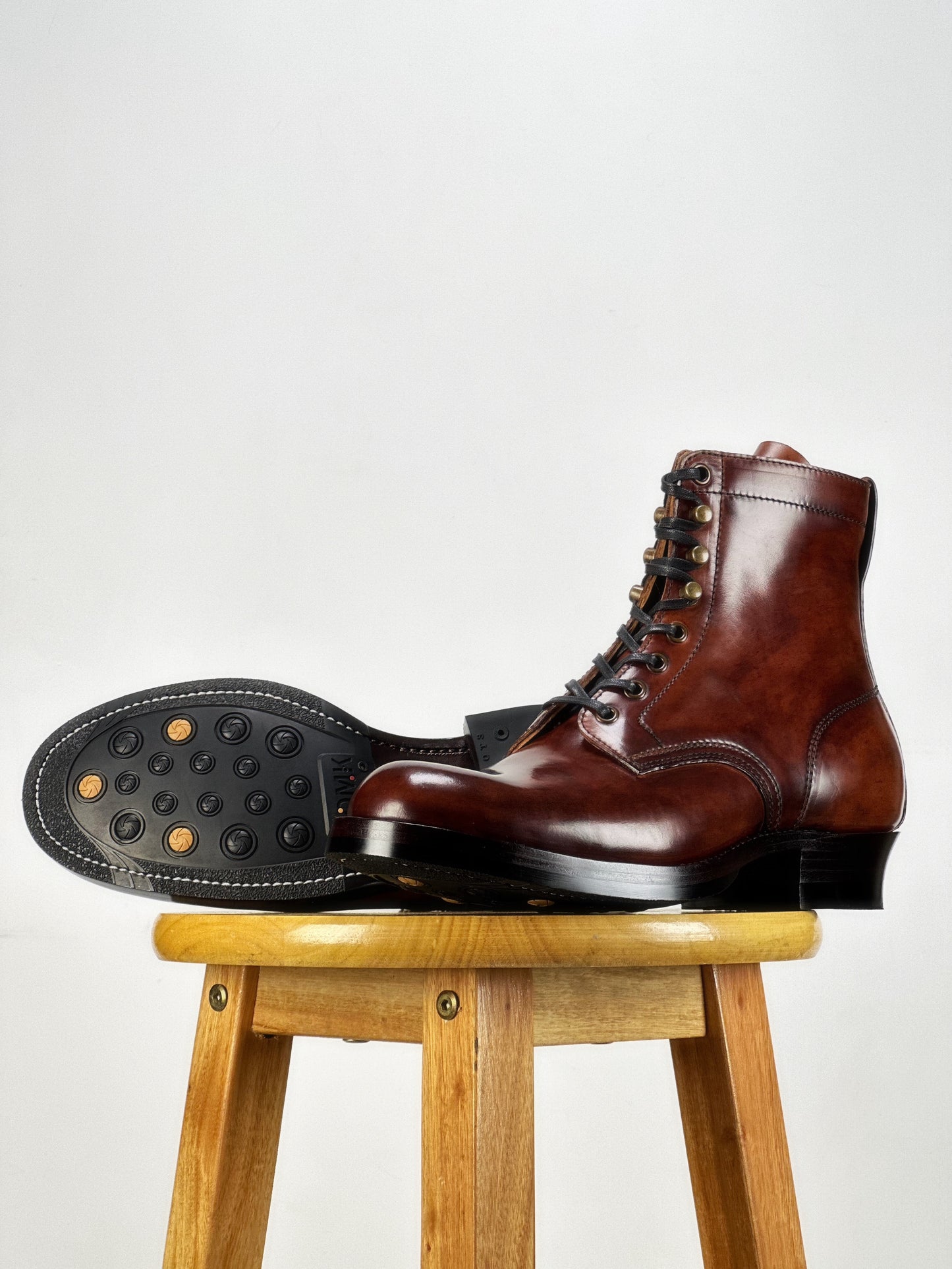 A-6818-Land boots MTO- Maryam Shell Cordovan+ hand painting