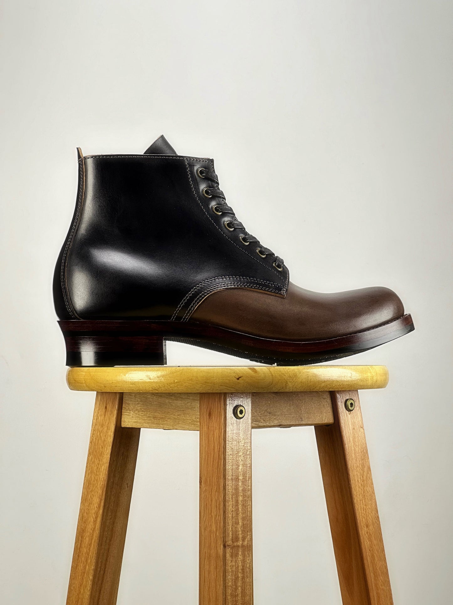 A-6887-Service Boots-Maryam oiled and waxy horsebutt-V6 Last